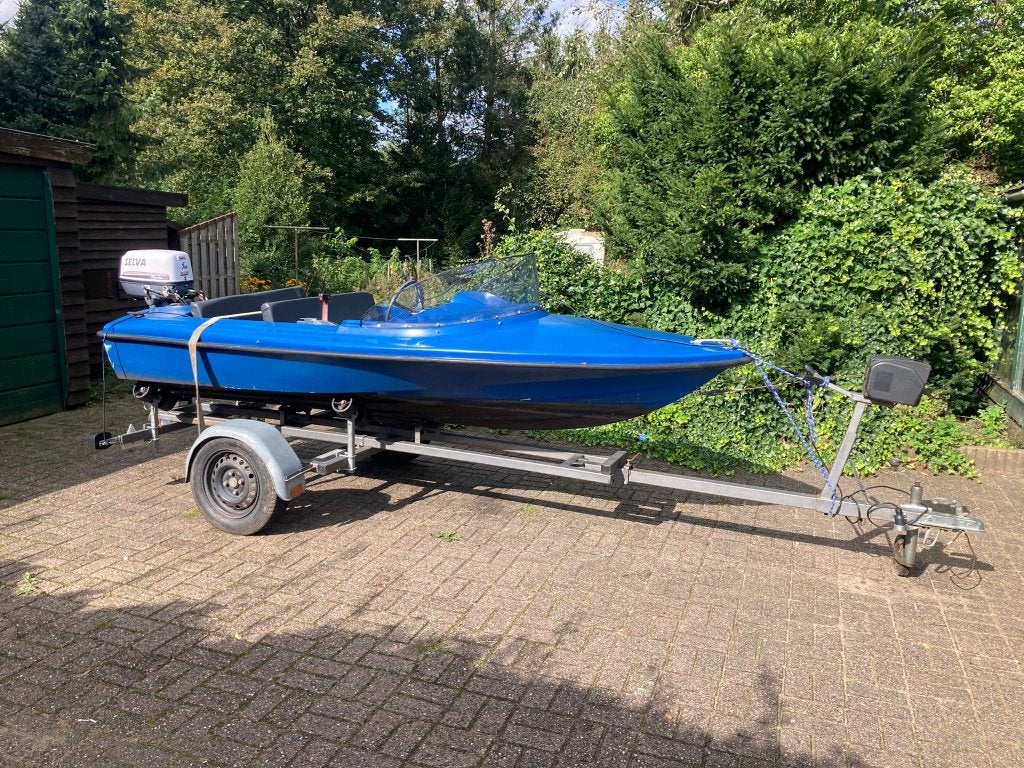 Speedboot 5pk 4 takt motor (elektrisch gestart) en trailer, Watersport en Boten, Ophalen, Overige merken, Gebruikt, Elektrisch