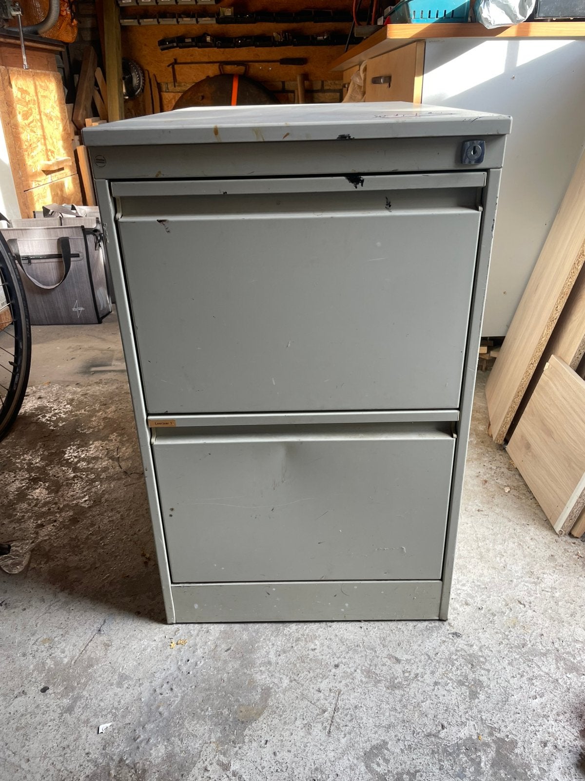 Gebruikte metalen schuur kast/lades met twee laden, Ophalen, Gebruikt, 1200 watt of meer, Overige typen