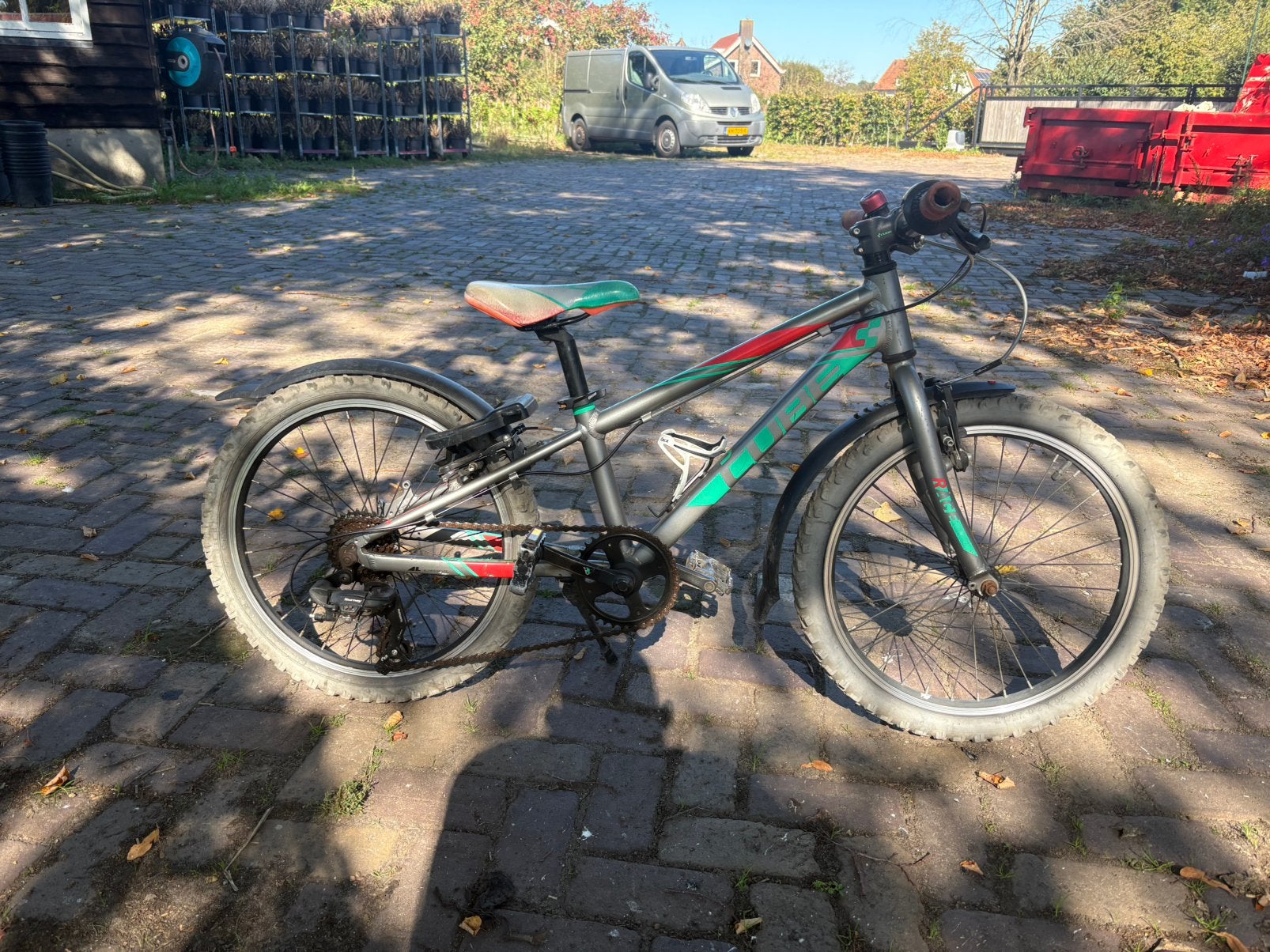 Cube race 200 (20 inch)