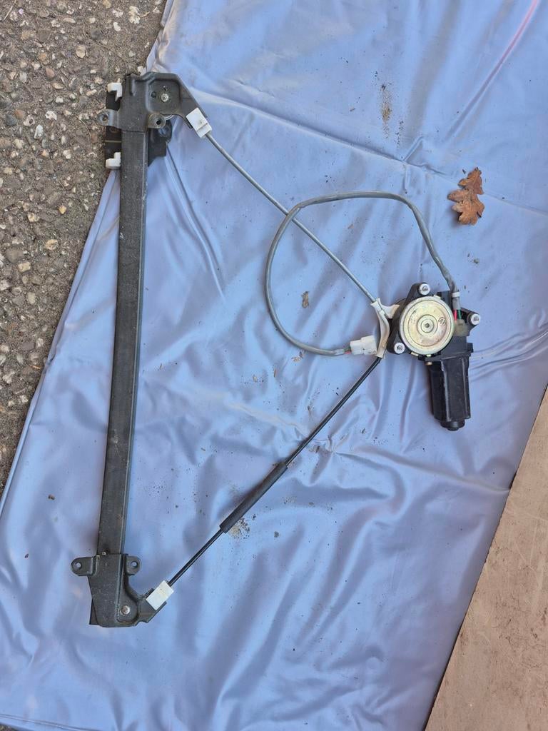 Suzuki Vitara elektrisch raam mechanisme rechts, Auto-onderdelen, Ruiten en Toebehoren, Ophalen of Verzenden