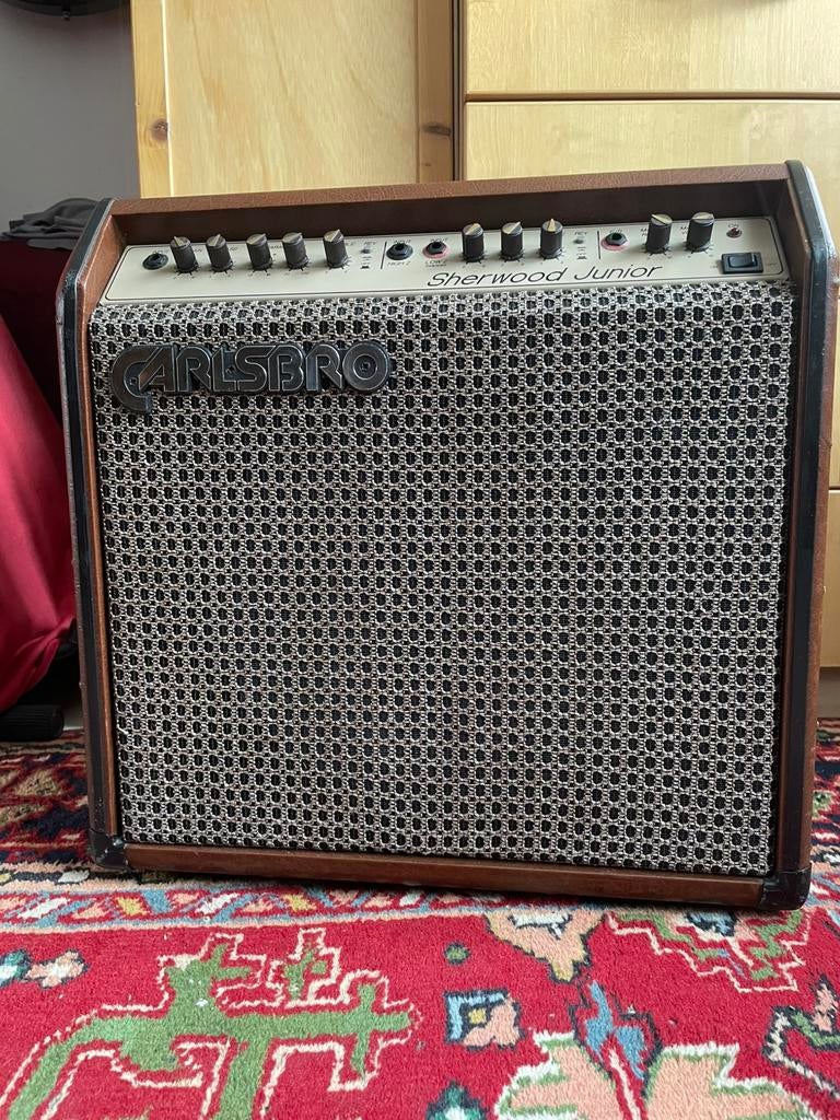 Carlsbro amplifier versterker akoestisch, Muziek en Instrumenten, Versterkers | Bas en Gitaar, Ophalen, Gebruikt, Gitaar, 50 tot 100 watt