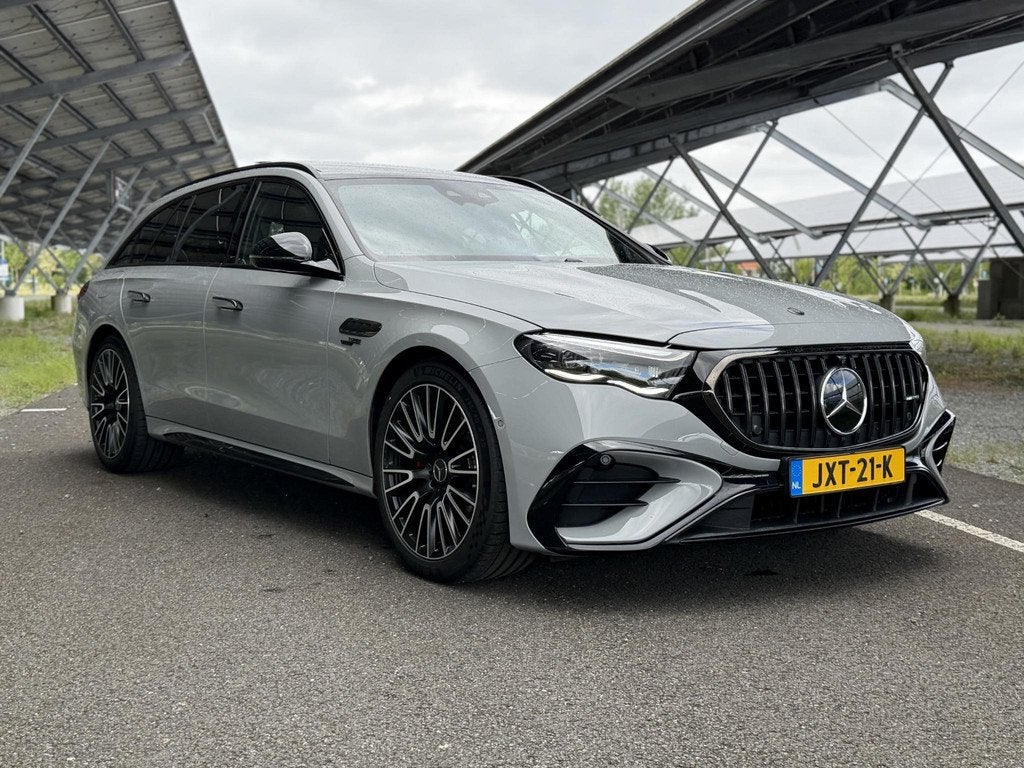Mercedes-Benz E-klasse Estate AMG 53 4MATIC+ | Night | AMG p, Auto's, Mercedes-Benz, Gebruikt, Leder en Stof, 21 kWh, Vierwielaandrijving
