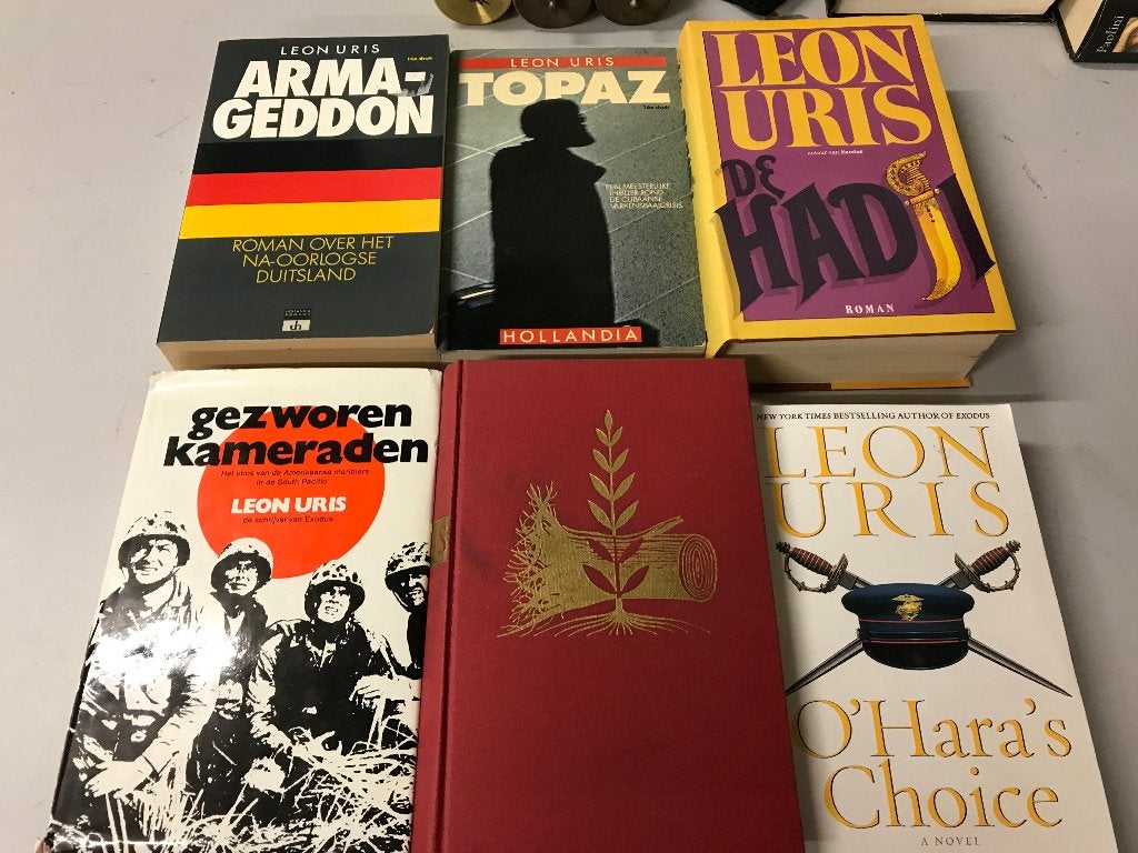 Leon Uris Gezworen kameraden , Armageddon en Mila118, Boeken, Ophalen of Verzenden, Gelezen, Leon Uris, Wereld overig