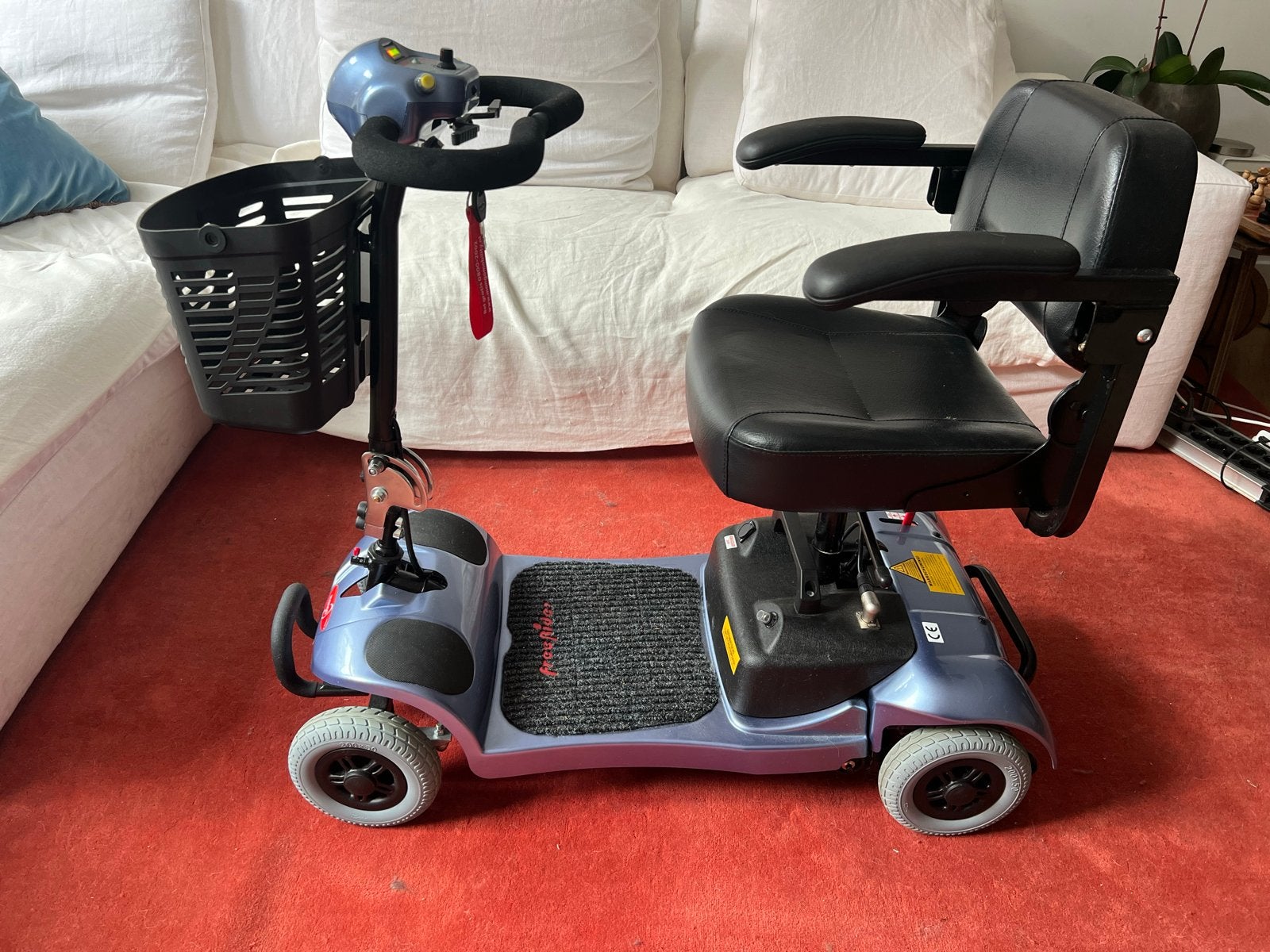 Mango 2026 demontabele scootmobiel Cat 4. Mobility scooter, Ophalen, 10 km/u of minder, Zo goed als nieuw, Mango