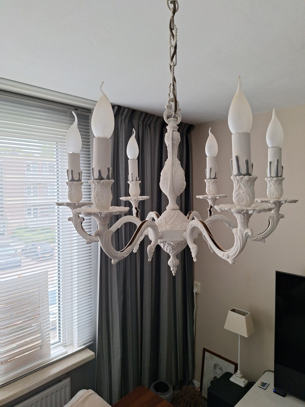 Elegante witte kroonluchter met 5 armen, Gebruikt, Wit, Overige vormen, Ophalen