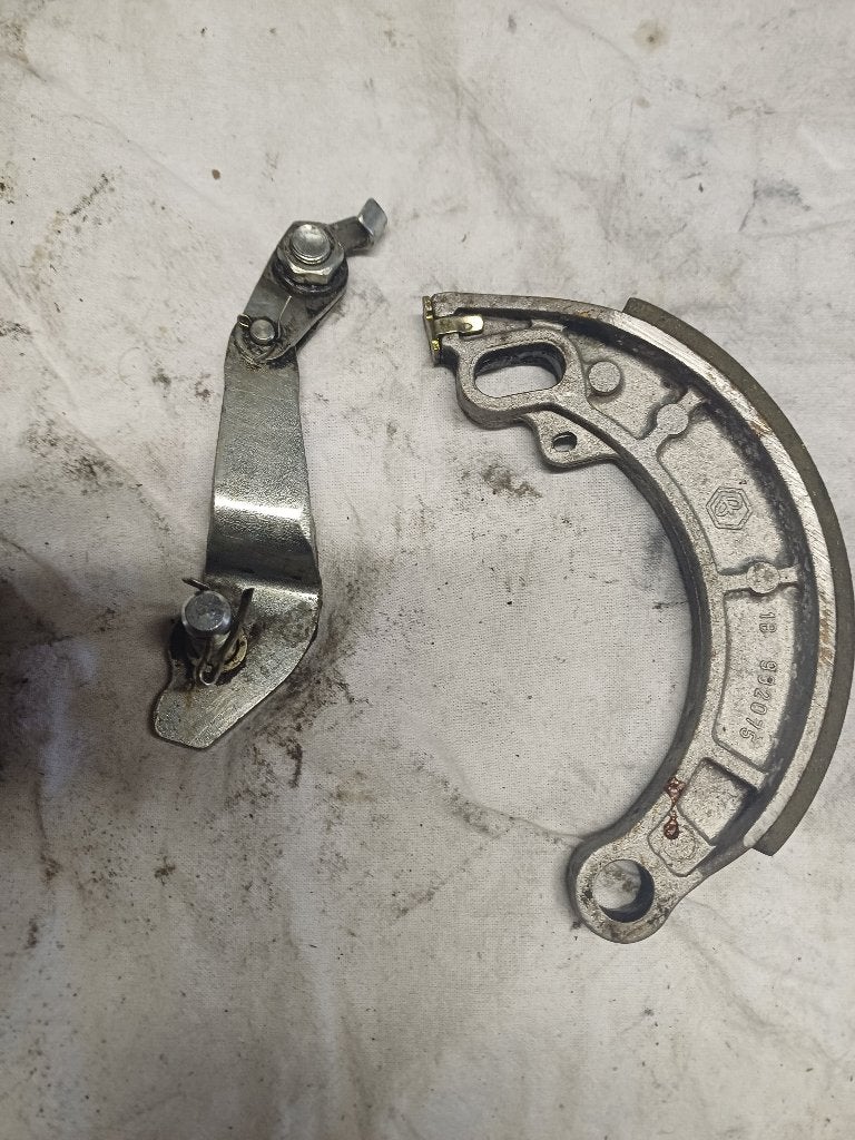 Vespa pk50 automaat plurimatic achter rem gebruikt, Fietsen en Brommers, Brommeronderdelen | Oldtimers, Ophalen of Verzenden, Gebruikt