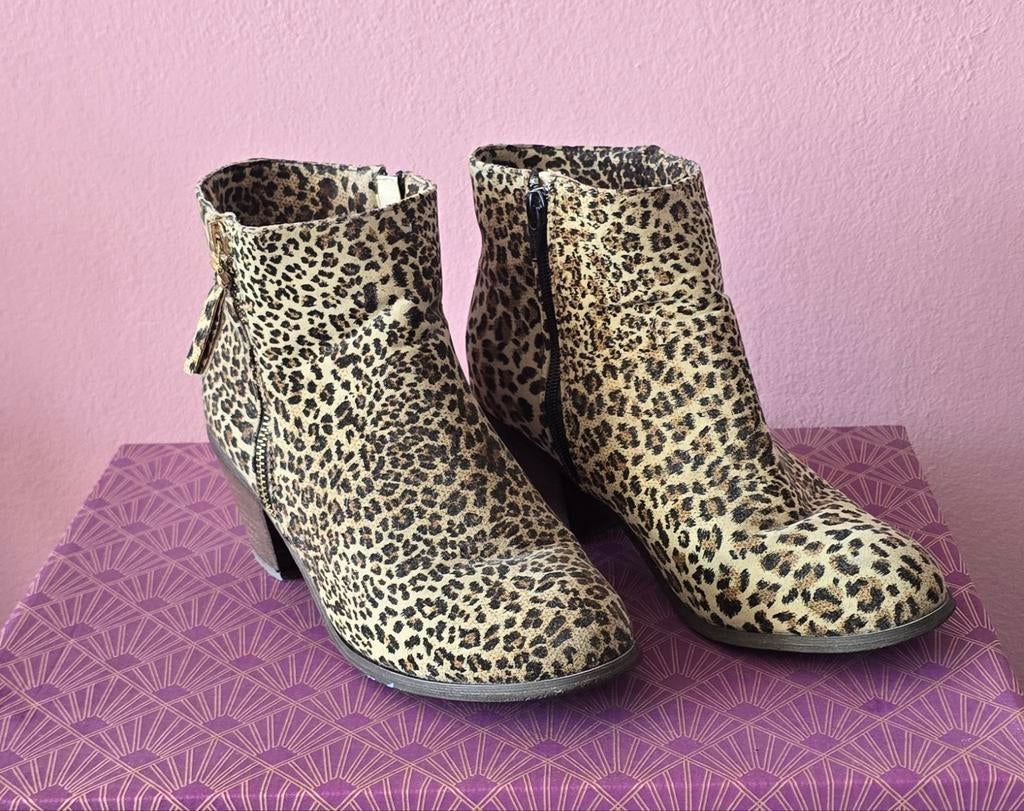 Leopardprint Enkellaarsjes Even & Odd maat 40, Kleding | Dames, Bruin, Lage of Enkellaarzen, Ophalen of Verzenden, Gedragen