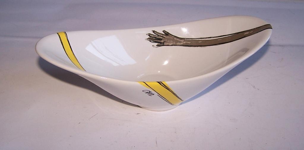 Schaaltje Artihove/Corry Ammerlaan. L. 32cm. Nieuwstaat., Nieuw, Ophalen of Verzenden, Schaal of Schalen, Overige stijlen