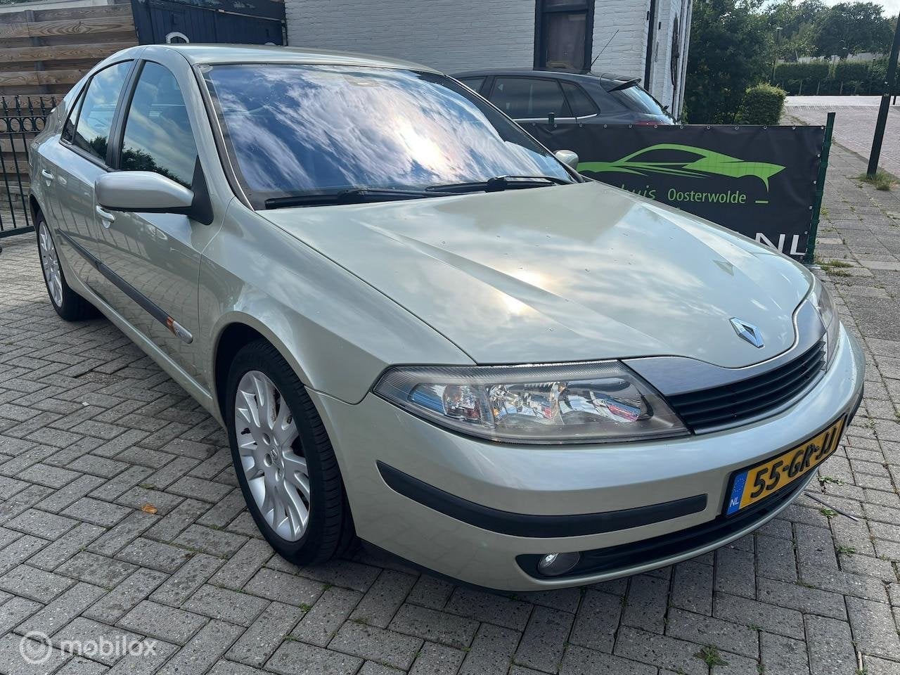 Renault Laguna 1.8-16V Expression | lange apk | cruise | air, Auto's, Laguna, Gebruikt, 4 cilinders, Bedrijf