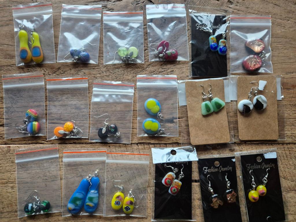 Partij handgemaakte glas oorbellen, Ophalen of Verzenden, Nieuw, Overige kleuren, Overige materialen