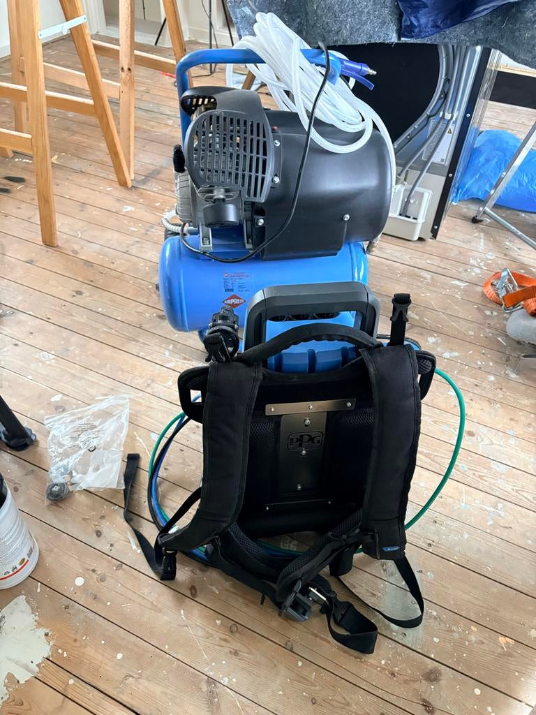 Spuitmachine, Sigma Spraymaster + Compressor, Ophalen, 6 tot 10 bar, Nieuw, 25 tot 100 liter