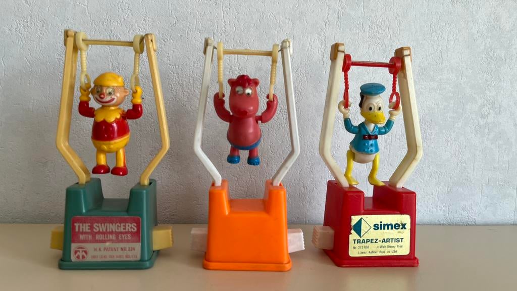 The Swingers Trapeze Disney Donald Duck Clown 70’s, Verzamelen, Disney, Ophalen of Verzenden, Donald Duck, Zo goed als nieuw, Overige typen