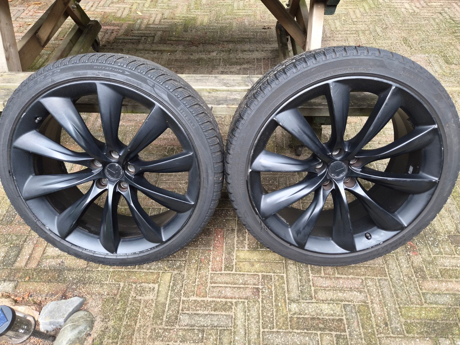 22 inch Tesla Model X velgen met winterbanden incl TPMS, Ophalen, Gebruikt, 275 mm, Banden en Velgen