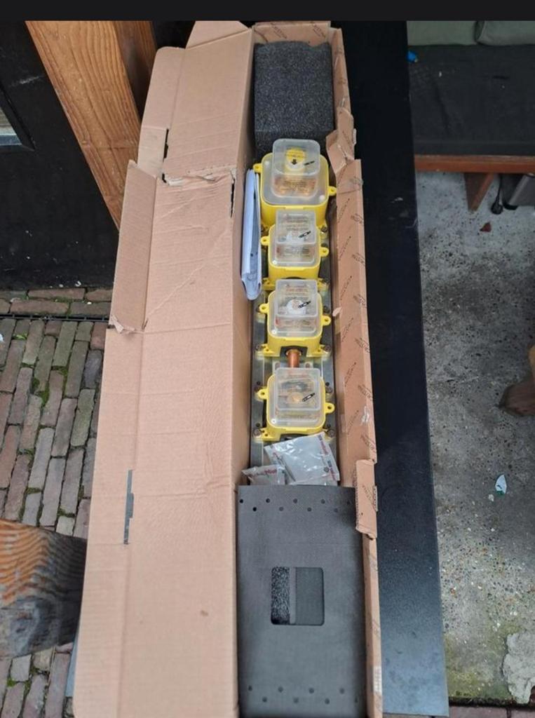 Cristina Ondyna horizontaal montage inbouwthermostaat, Doe-het-zelf en Verbouw, Ophalen, Nieuw
