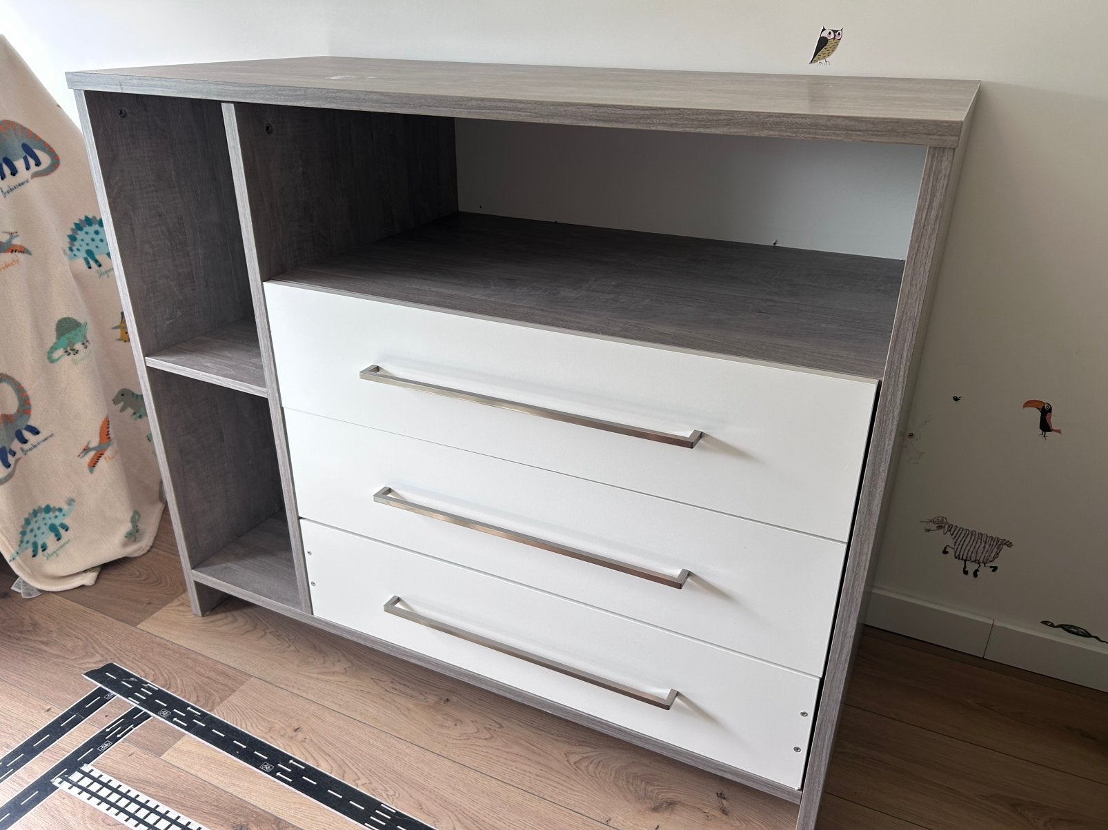 Commode grijs, hardhout van merk Neo Driftwood, Kinderen en Baby's, Ophalen, Gebruikt, 50 tot 70 cm, 100 cm of meer
