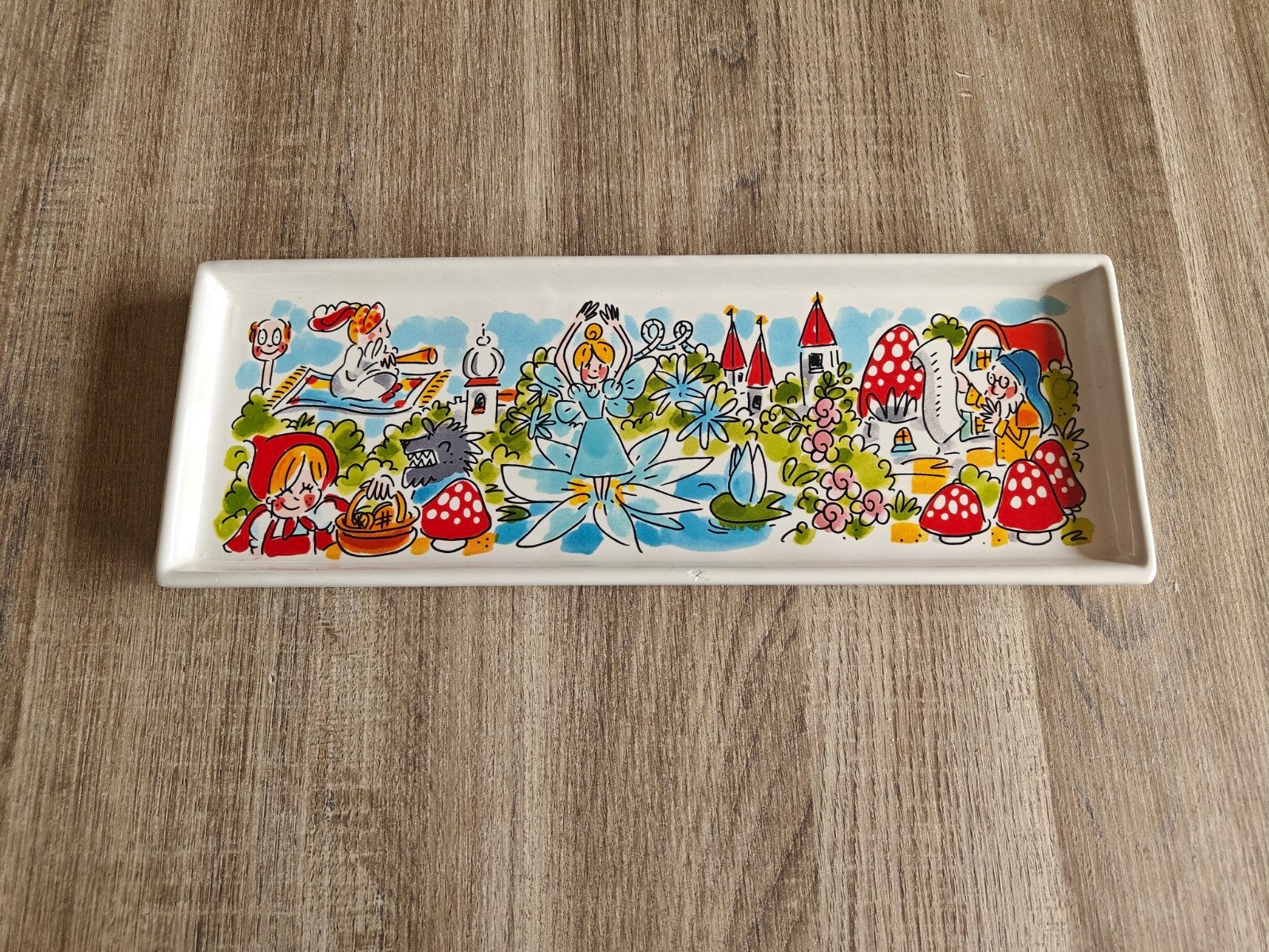 Blond Amsterdam Efteling Cake Schaal, Nieuw, Ophalen of Verzenden, Schaal of Schalen, Modern