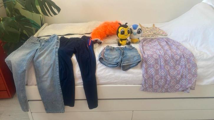 Vos staart/ rok134/broek146/topje shein 140/knuffels, Ophalen of Verzenden, Zo goed als nieuw