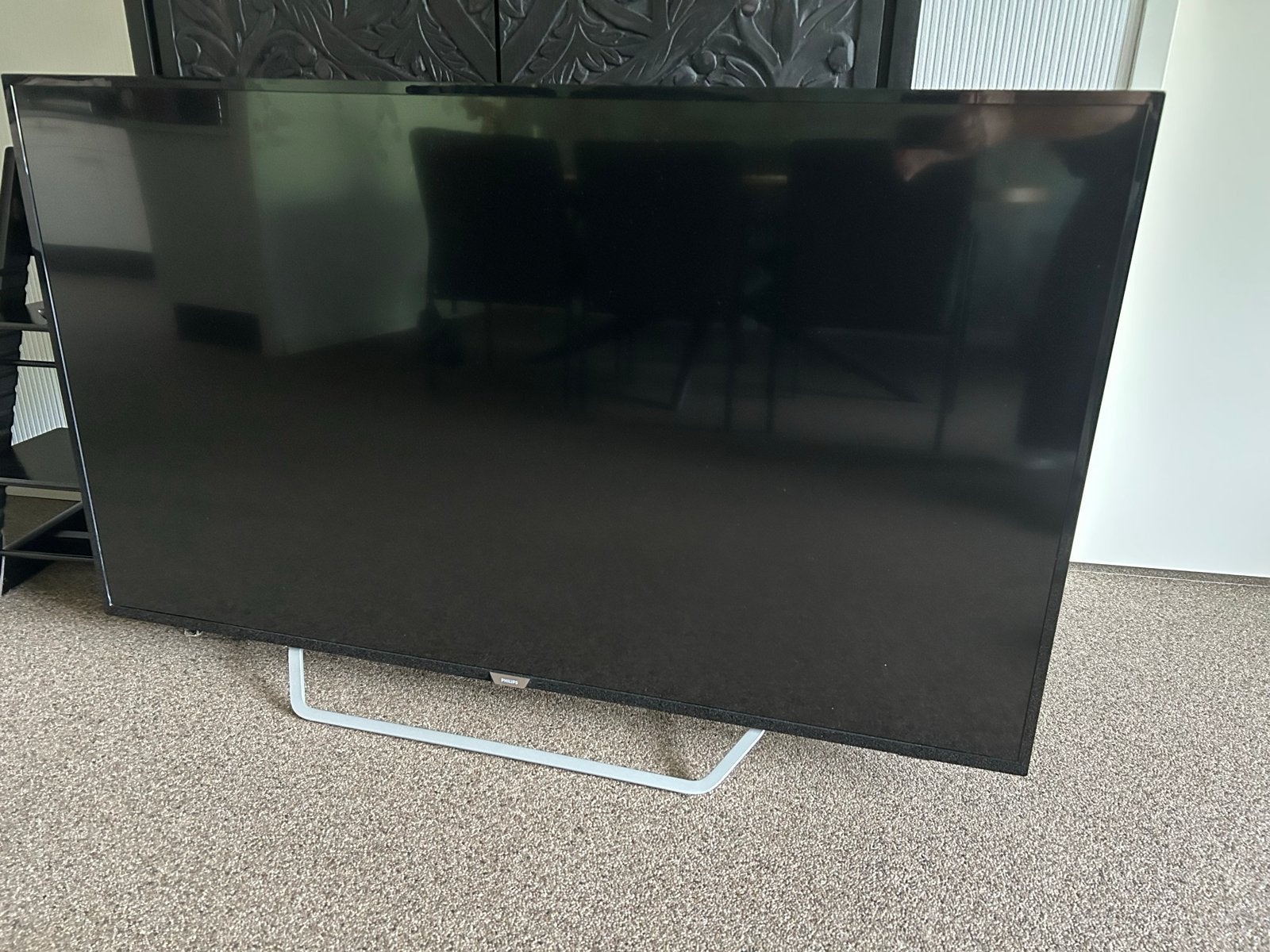Philips TV met defect beeldscherm (valt uit na 20 min), Audio, Tv en Foto, Televisies, Ophalen, Philips, LED, 4k (UHD)