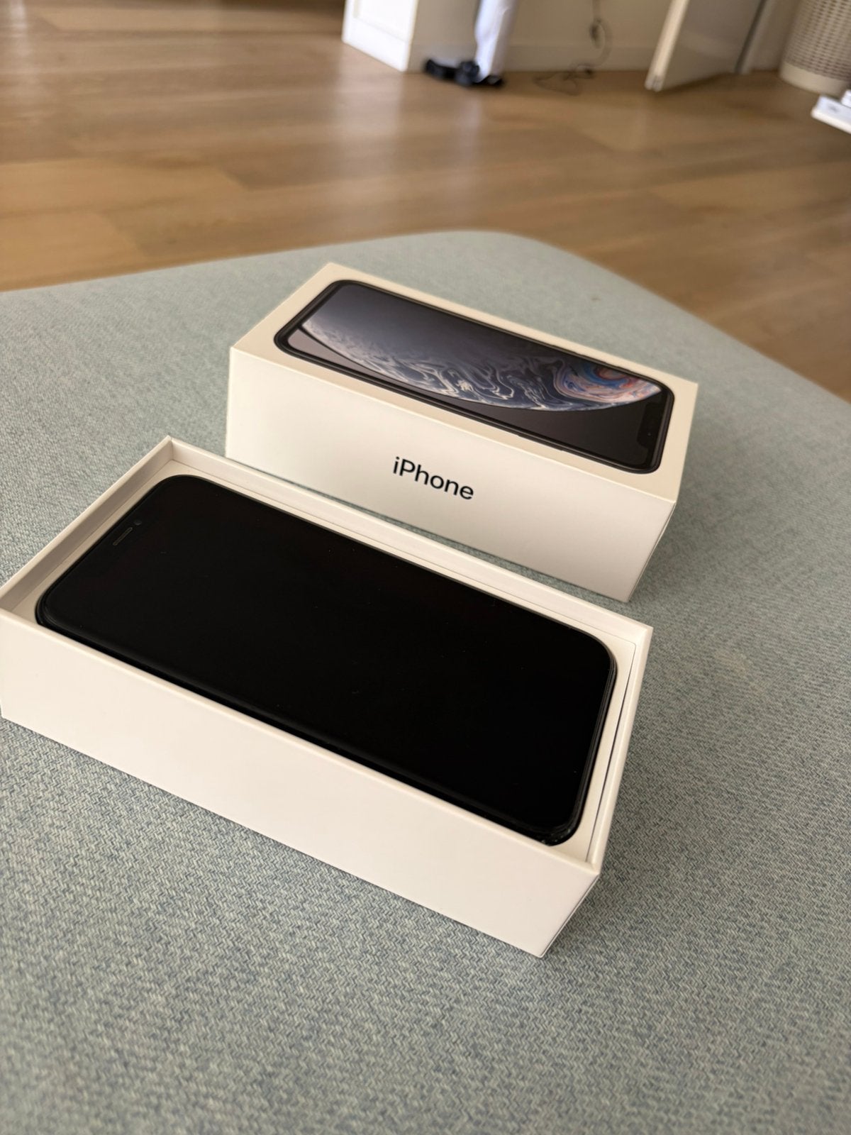 iPhone XR 128GB inclusief oortjes, Telecommunicatie, Mobiele telefoons | Apple iPhone, Ophalen of Verzenden, Gebruikt, Zwart, 128 GB
