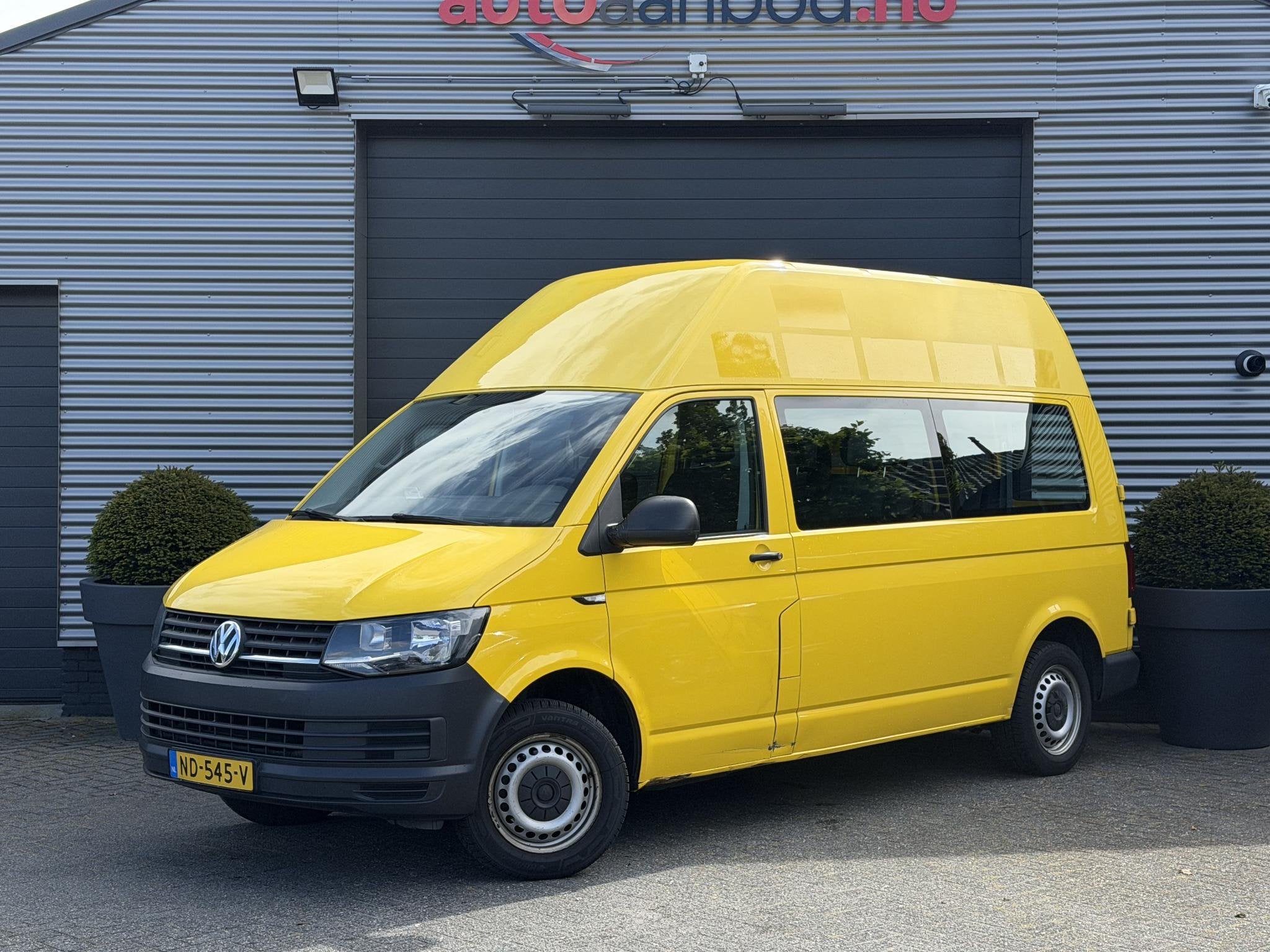 Volkswagen Transporter Kombi 2.0 TDI L2H3 Highline | Navigat, Auto's, Volkswagen, Voorwielaandrijving, Stof, Gebruikt, 255 €/maand