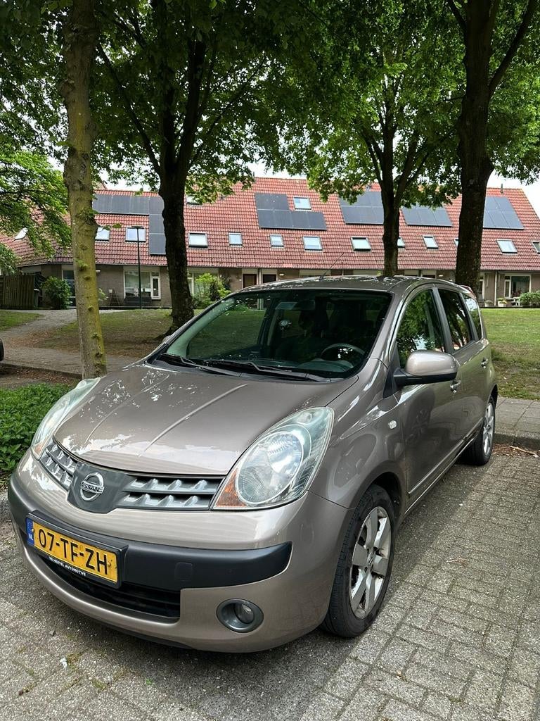 Nissan Note 1.4 16V 2006 Bruin met nieuw APK, Voorwielaandrijving, 40 €/maand, 4 cilinders, Bruin