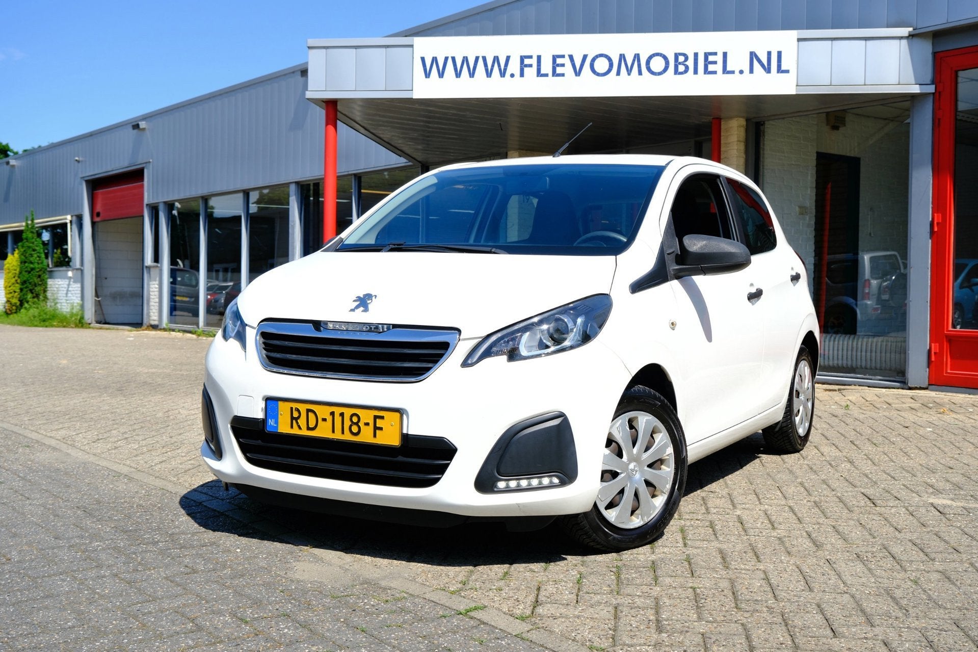 Peugeot 108