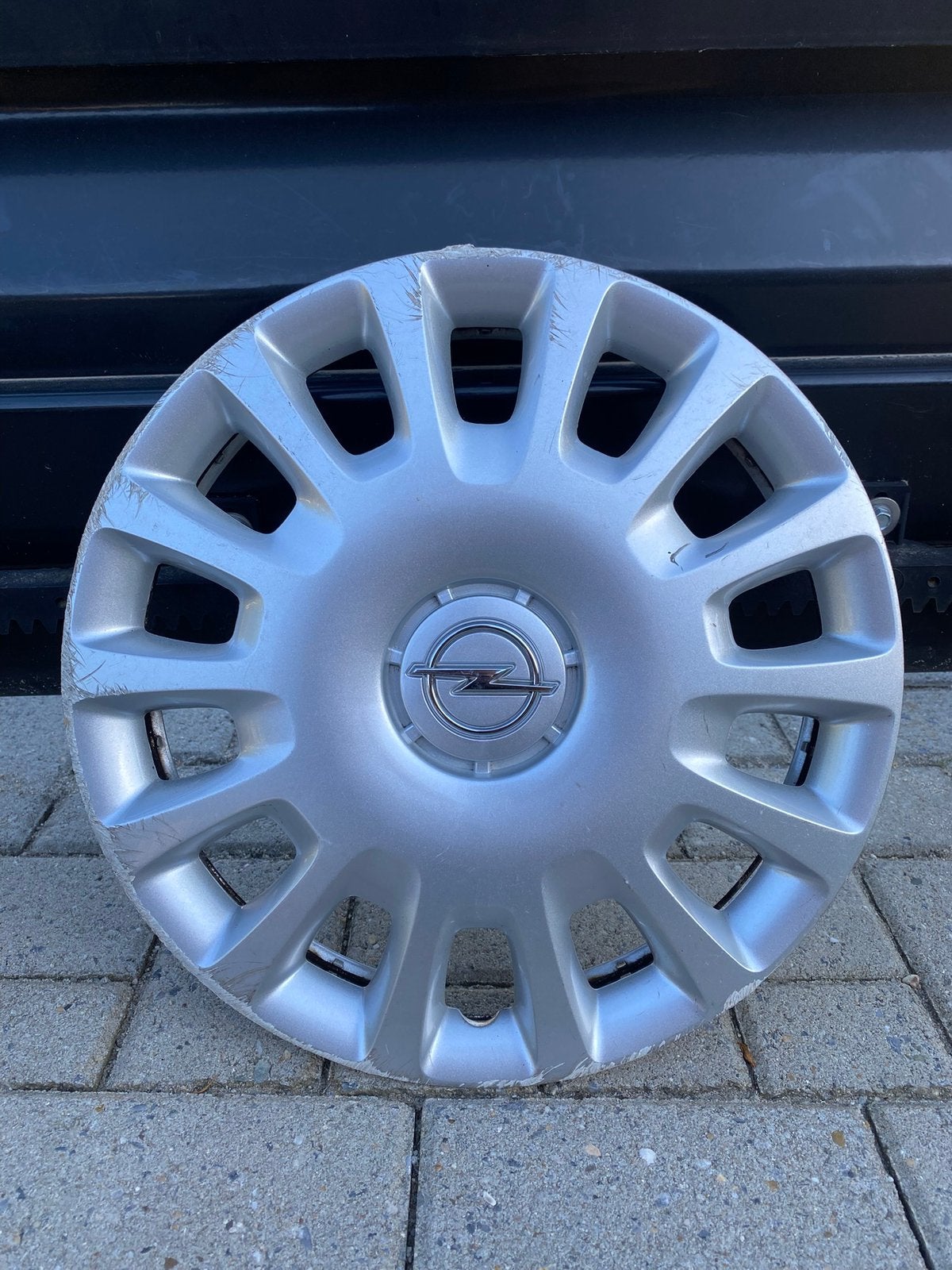 1 originele Opel Corsa D wieldop 14” inch, Ophalen of Verzenden, Zo goed als nieuw