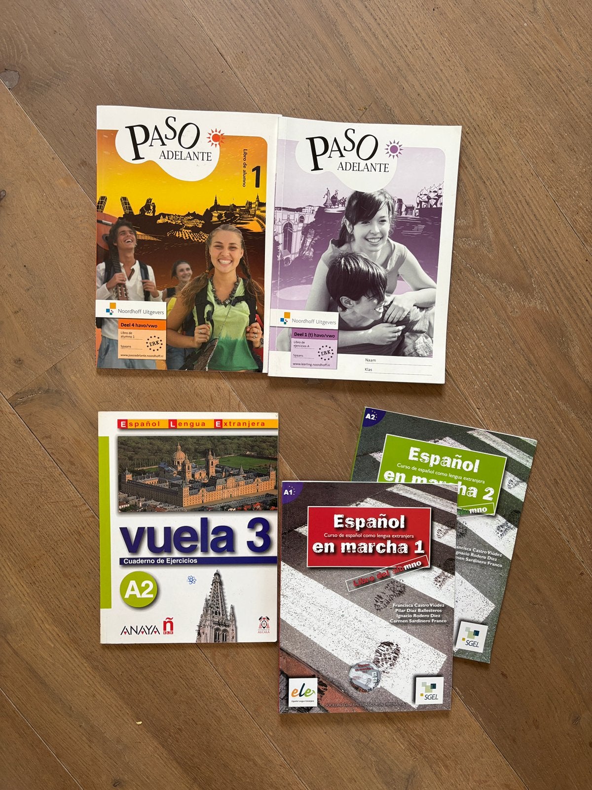 Havo/vwo Spaans boeken, 1 speler, Ophalen of Verzenden, Zo goed als nieuw, Vanaf 3 jaar