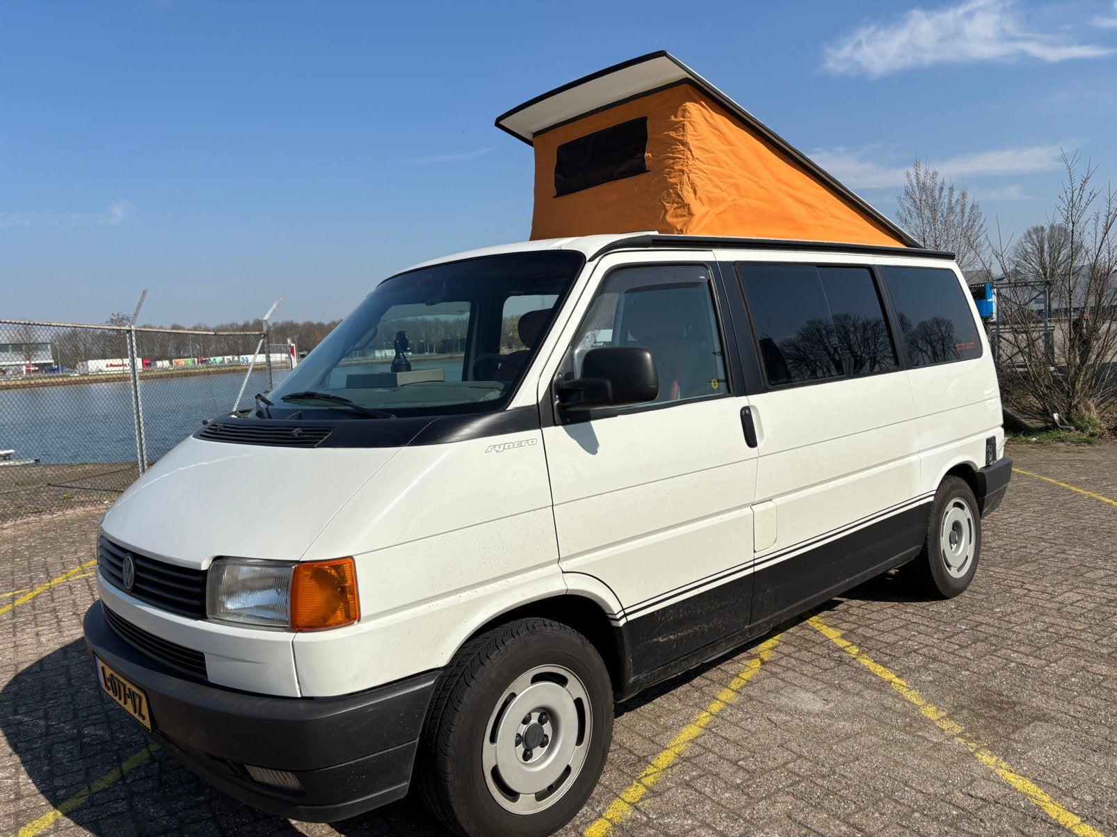 4motion syncro benzine 2.5i 5 cilinder VW Multivan allstar, Buscamper of Camperbus, Volkswagen, Tot en met 2, Handgeschakeld