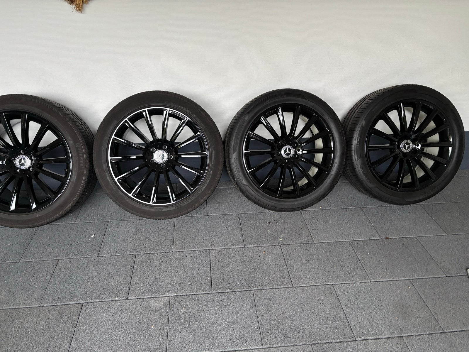 Mercedes-Benz AMG 20 inch velgen met zomerbanden, Gebruikt, 255 mm, Banden en Velgen, Ophalen of Verzenden