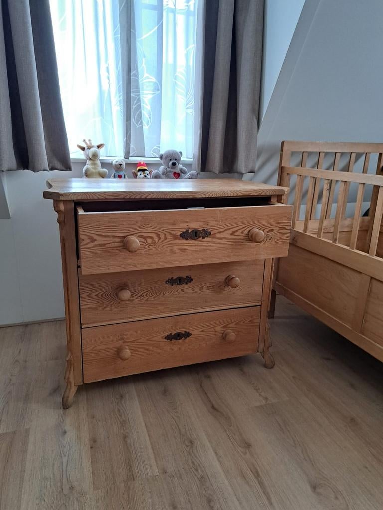 Commode, Kinderen en Baby's, Kinderkamer | Complete kinderkamers, Ophalen, Gebruikt, Jongetje of Meisje