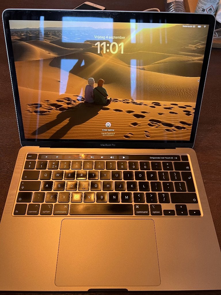MacBook Pro 13 inch 2020 - Lichte gebruikssporen, MacBook Pro, Gebruikt, 256 GB, 2 tot 3 Ghz