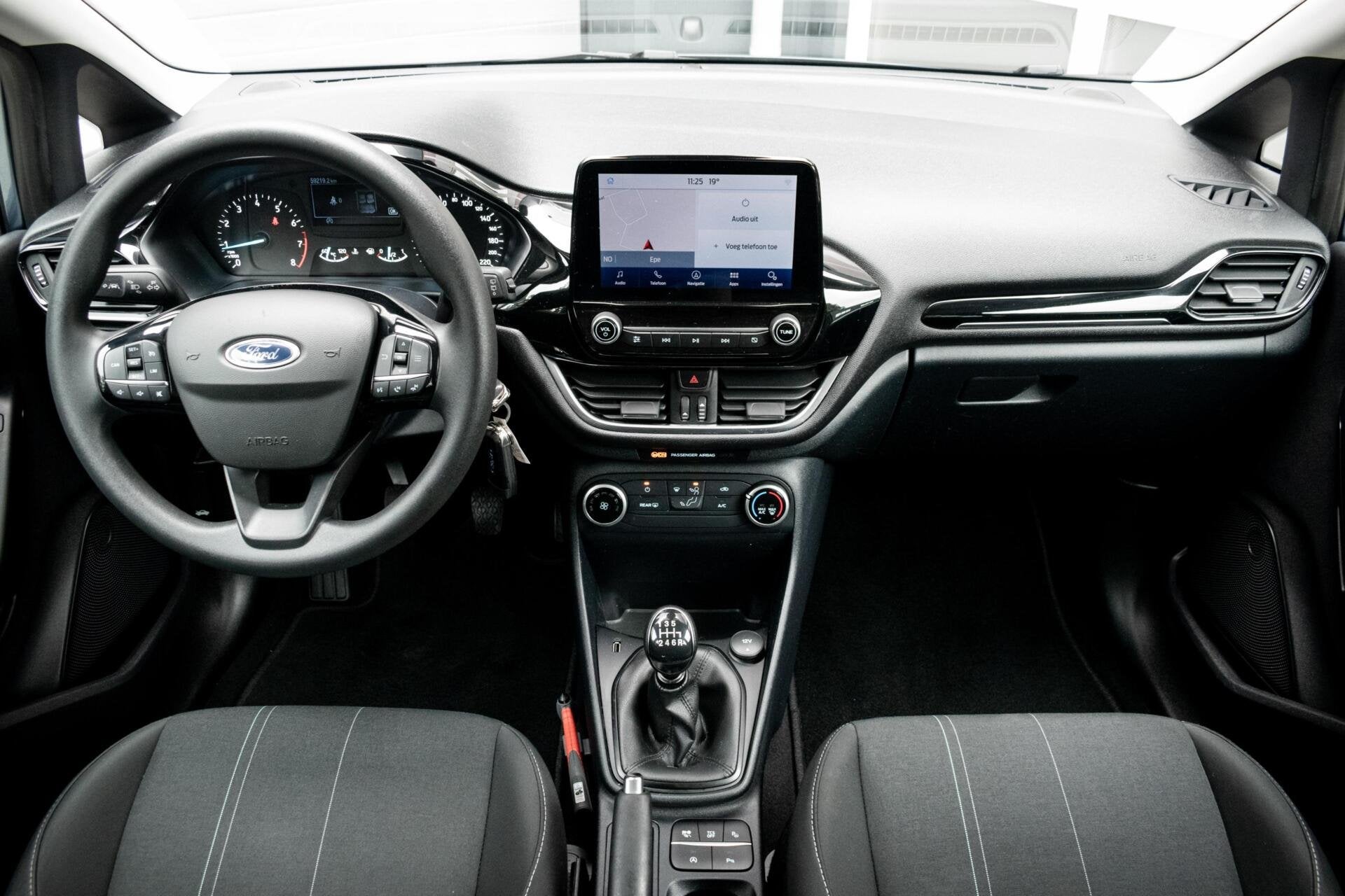 Foto 3 van Ford Fiesta 1.0 EcoBoost Connected|1e EIGENAAR|CARPLAY|PARK