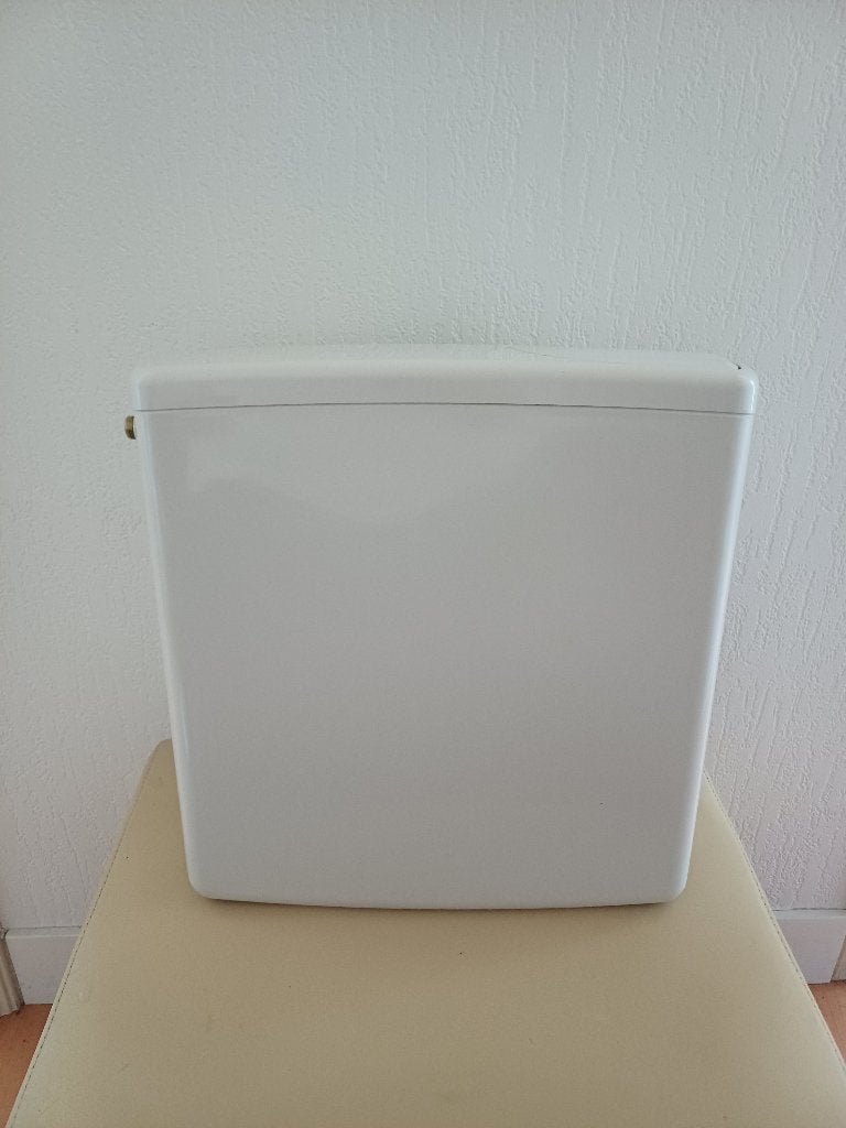 Geberit Stortbak/ laaghangend toiletreservoir AP140, Ophalen, Zo goed als nieuw, Toilet