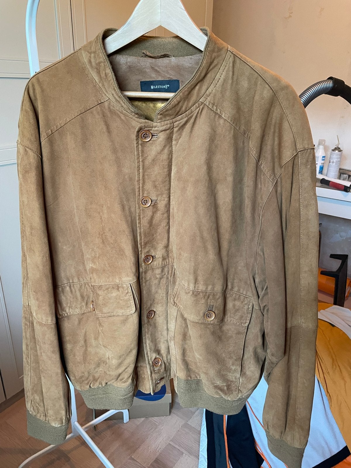 Milestone suède bomberjack - Maat 56 (XL), Kleding | Heren, Jassen | Zomer, Ophalen of Verzenden, Gedragen, Maat 56/58 (XL), Bruin