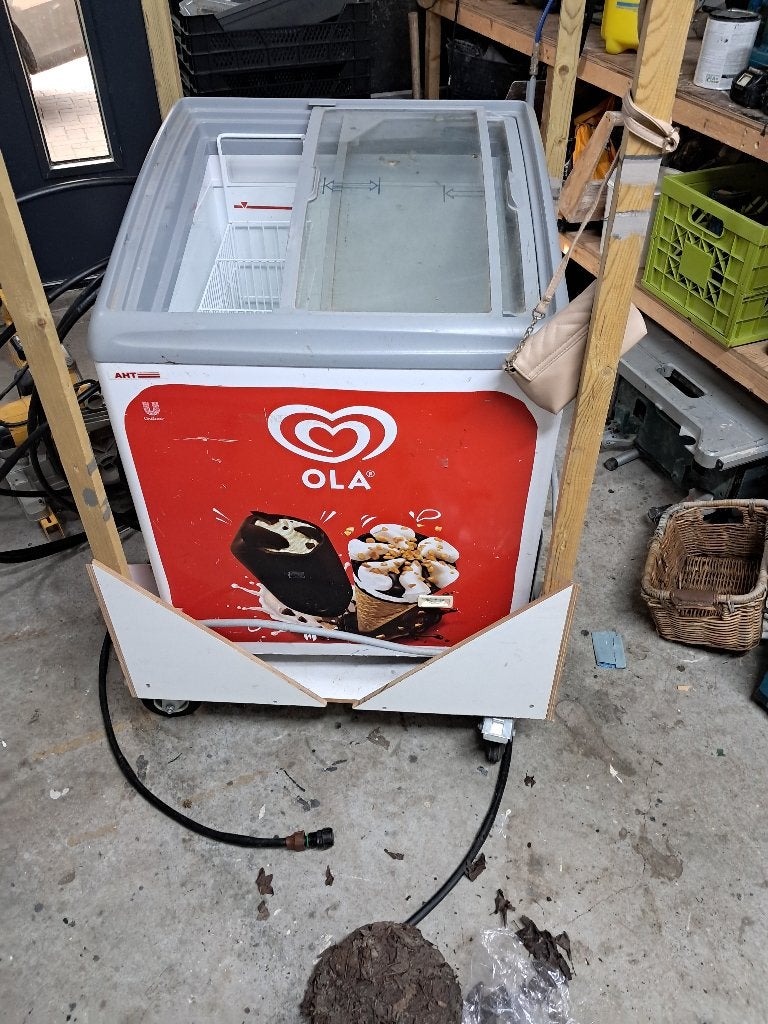 OLA IJswagen / Vriezer op wielen, Ophalen, Gebruikt, Overige