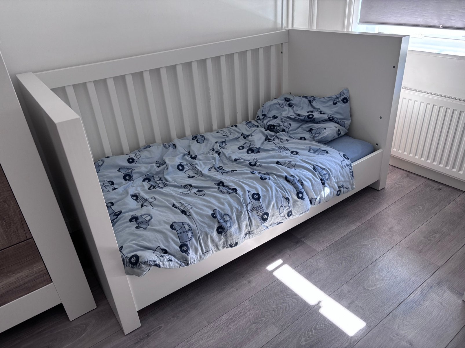 Kidsmill Long Island ledikant / peuterbed, Ophalen, Gebruikt, 70 tot 85 cm, 140 tot 160 cm