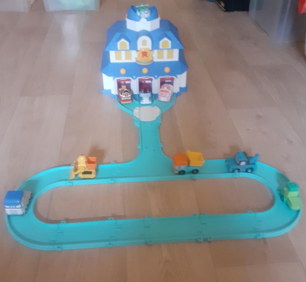 Robocar Poli, Ophalen, Gebruikt