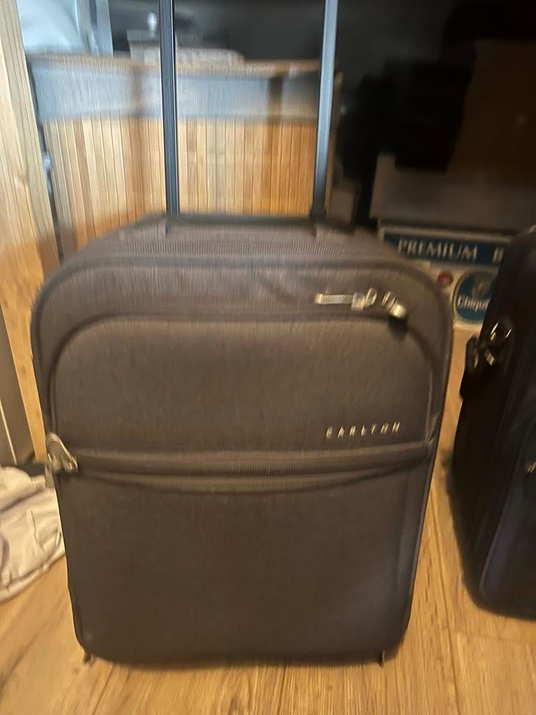 Carlton Koffer Zwart - Handige Reiskoffer, Wieltjes, 30 cm of meer, Zwart, Ophalen of Verzenden
