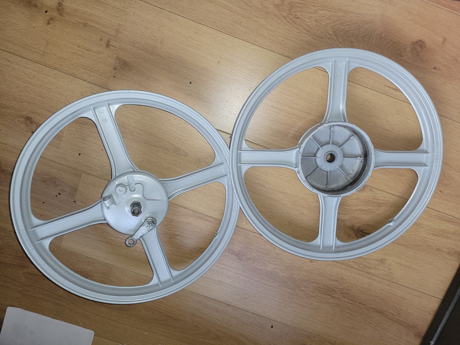 Set vers gepoedercoate sterwielen voor Vespa Ciao, Fietsen en Brommers, Ophalen of Verzenden, Zo goed als nieuw