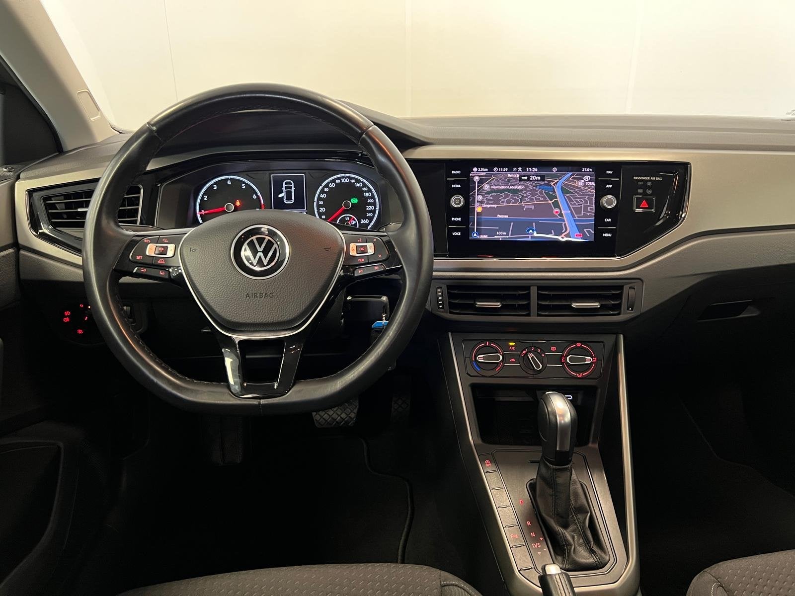 Volkswagen Polo 1.0 TSI COMFL / DSG-AUTOMAAT / 5-DRS / NAVI, Stof, Gebruikt, 1096 kg, 49 €/maand