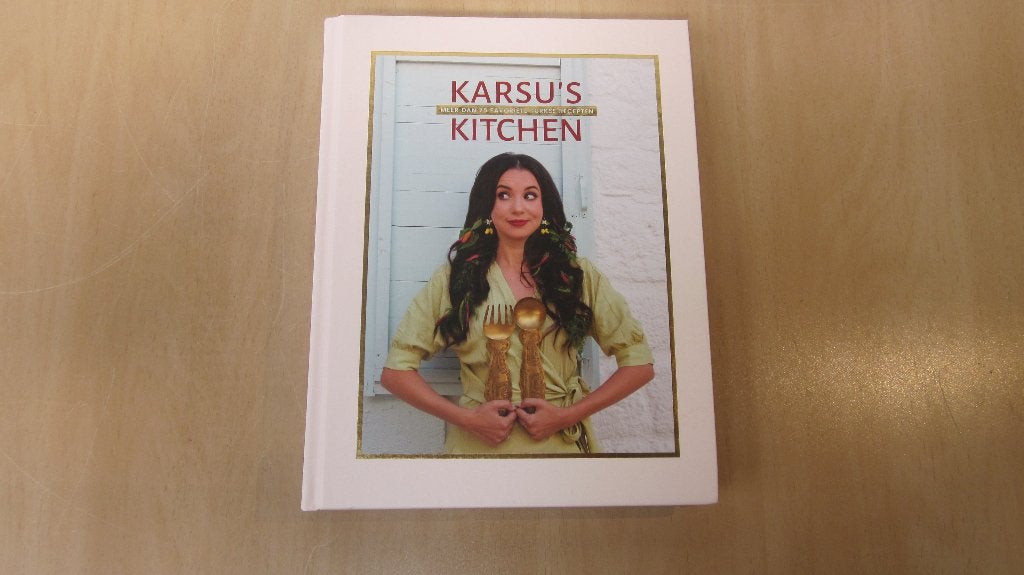 Karsu`s Kitchen Meer dan 75 favoriete Turkse recepten, Gezond koken, Ophalen of Verzenden, Zo goed als nieuw, Hoofdgerechten