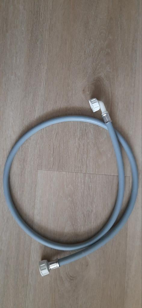 Een nieuwe wasmachine aanvoerslang.
150 cm lang., Ophalen of Verzenden, Nieuw