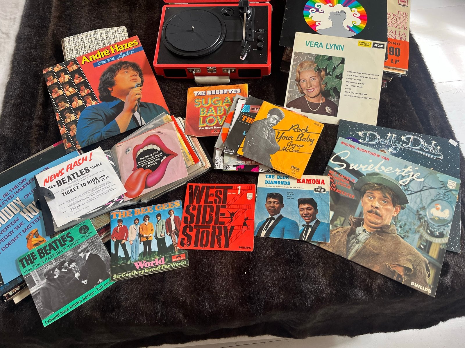 Crosley Platenspeler met grote collectie singles en elpees, Ophalen, Zo goed als nieuw, Platenspeler, Overige merken