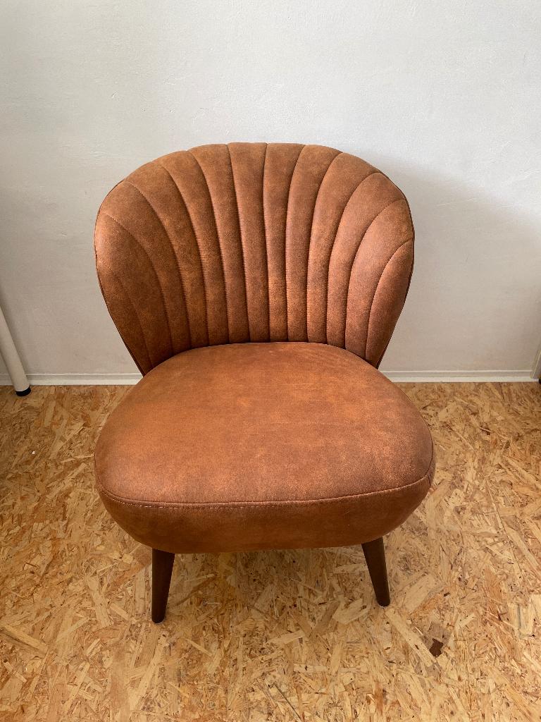 Cognackleurig als nieuw elegant fauteuiltje, Ophalen, Minder dan 75 cm, Zo goed als nieuw, Overige materialen