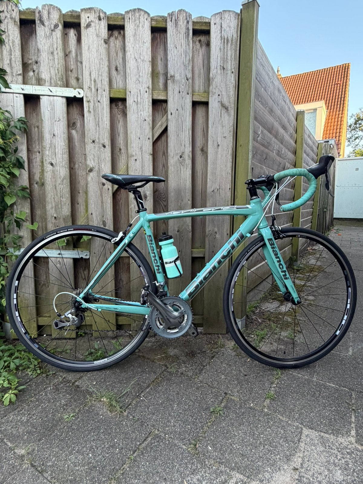 BIANCHI, Aluminium, Zo goed als nieuw, Meer dan 20 versnellingen, 53 tot 57 cm