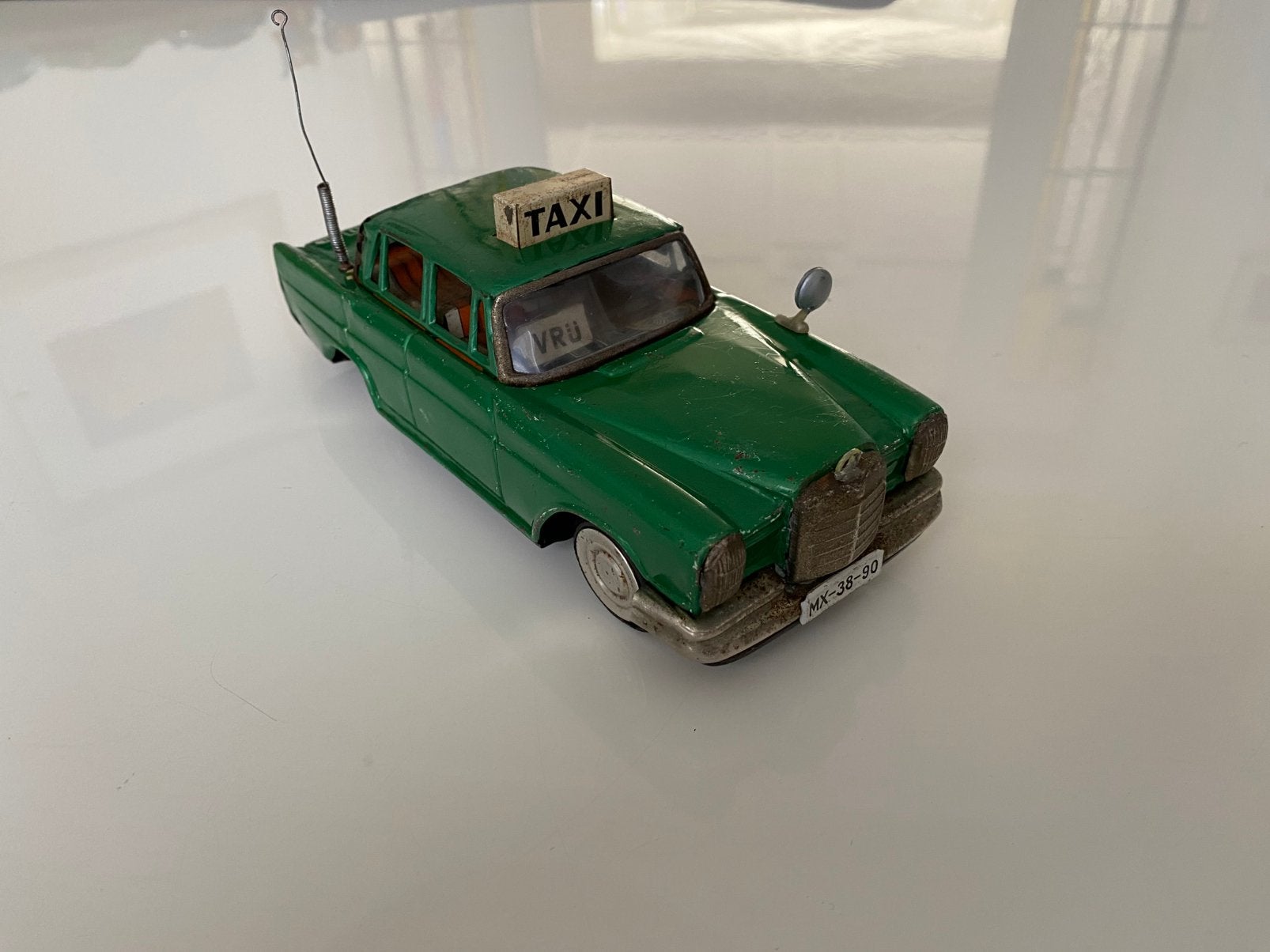 Blikken Mercedes Taxi 190D Ichiko Japan., Antiek en Kunst, Ophalen of Verzenden