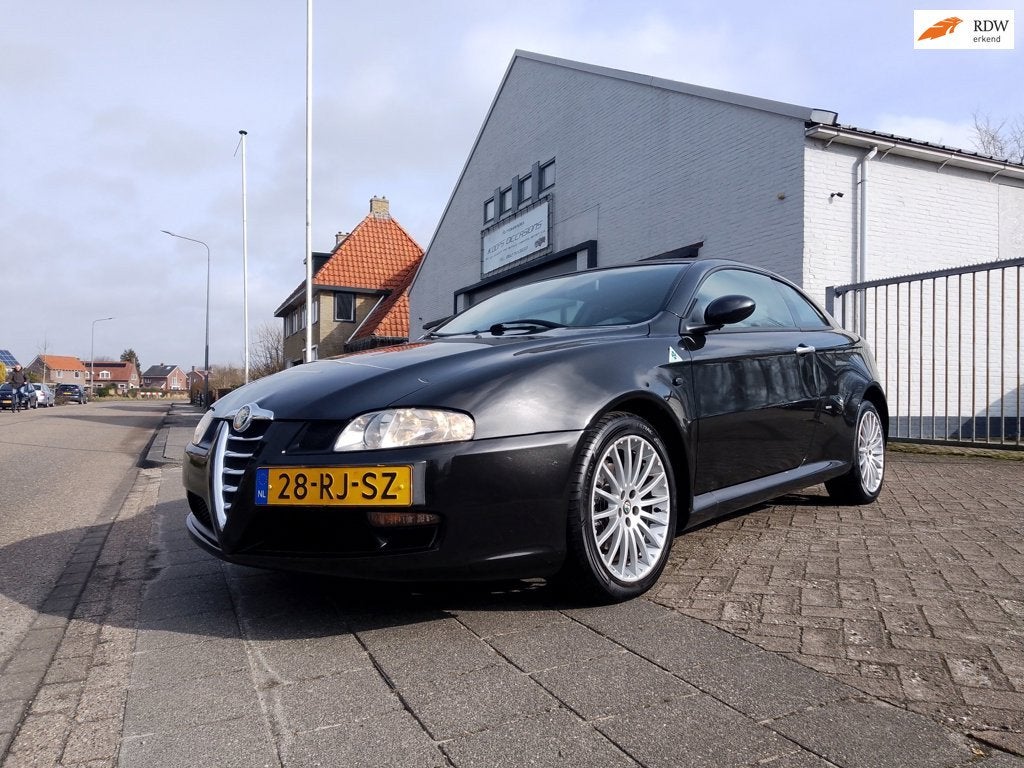 Alfa Romeo GT 1.8 T.Spark 2005 APK 3-2027, Auto's, Alfa Romeo, Voorwielaandrijving, Gebruikt, 4 cilinders, 400 kg