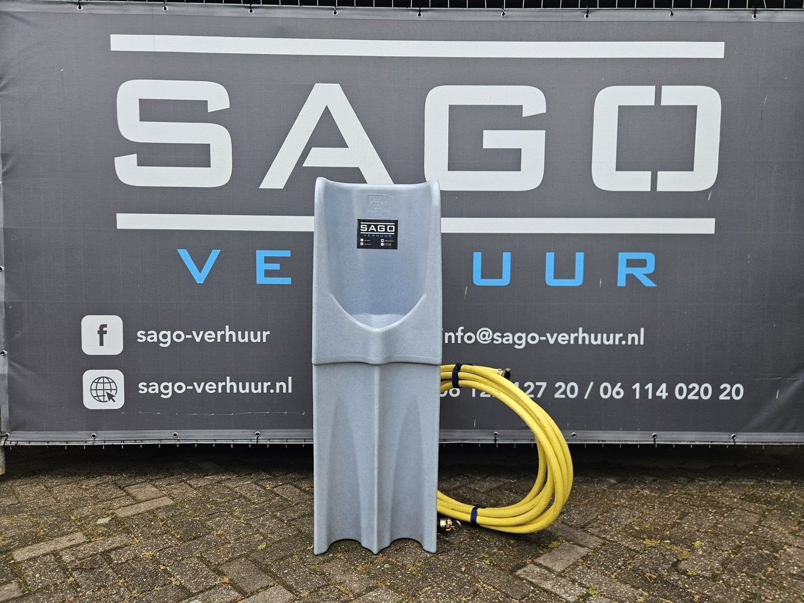 Te huur: Mobiel urinoir. Perfect voor feesten en evenementen, Hobby en Vrije tijd, Feestartikelen | Verhuur, Ophalen, Zo goed als nieuw