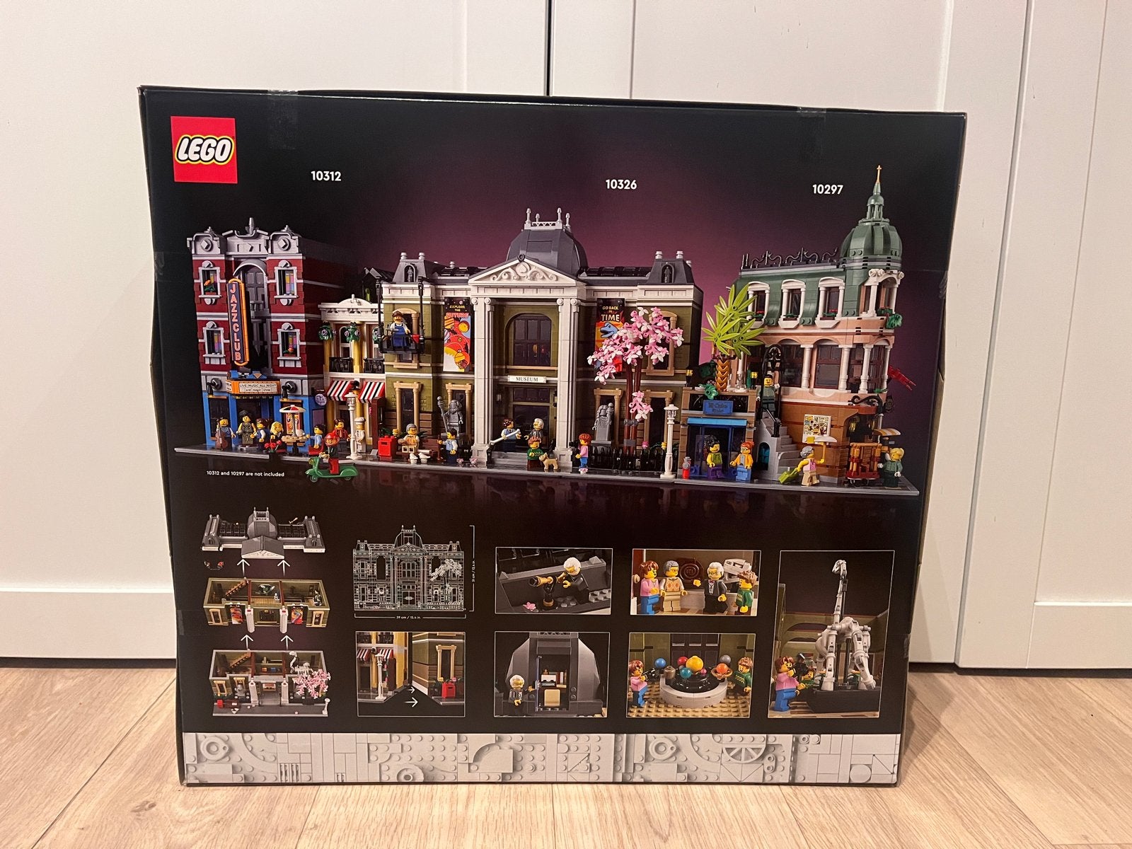 LEGO Icons 10326 Natuurhistorisch Museum Nieuw in doos, Ophalen of Verzenden, Nieuw